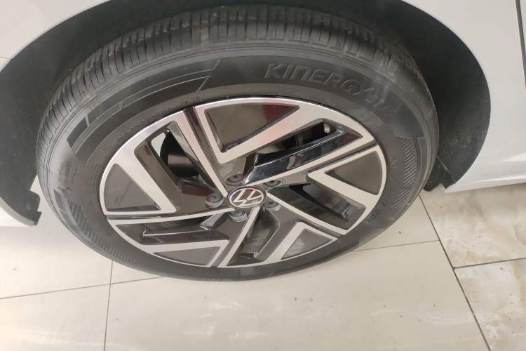 Used Volkswagen Sagitar 2023 300TSI DSG Excellence Edition Exterior 5