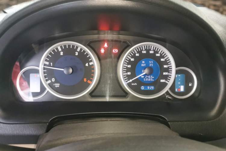 Used JMC Yusheng S350 2013 2.4T Two-Wheel-Drive Special Edition
