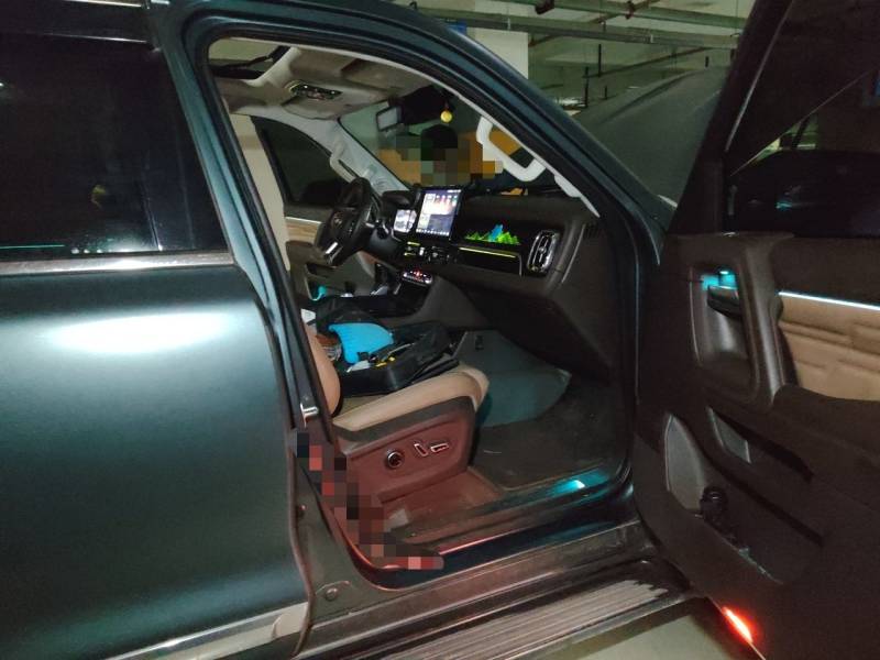 Used BAIC Off-Road BJ60 2022 2.0T May Day Edition Five Seats — 20