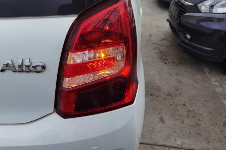 Used Suzuki Alto 2013 1.0L Automatic Luxury Model