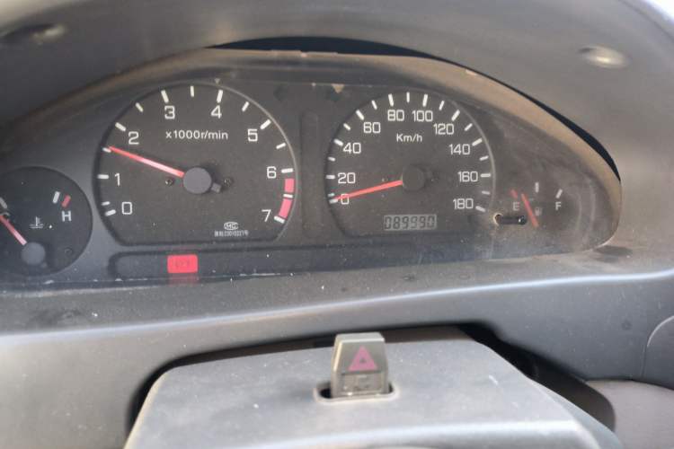 Used FAW Xiali 2012 N3 1.0L Hatchback – Practical Model