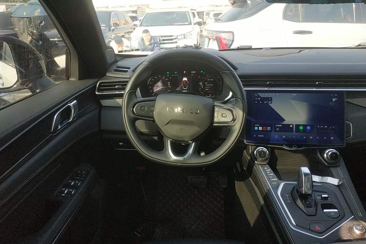 Used Lynk & Co 05 2023 2.0TD Two-Wheel Drive Shine Halo