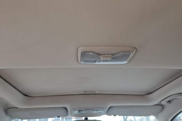 Used CHANGAN Eado 2016 1.6L Automatic Junku Model Headliner