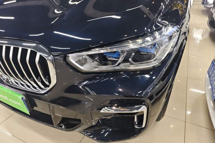 Used BMW X5 2022 Restyled xDrive 40Li M Sport Package
