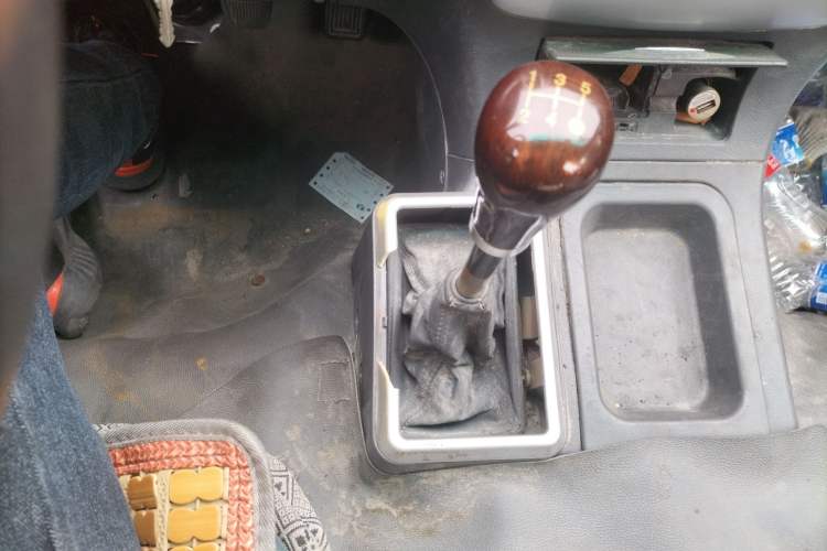 Used Foton Scenic 2012 2.0L Express Classic Long-Wheelbase Version 486EQV4