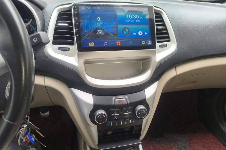 Used CHANGAN Eado 2014 1.6L Manual Luxury Model Audio And AC Panel