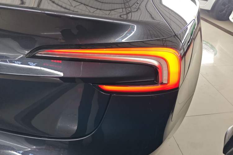 Used Tesla Model 3 2023 Rear-Wheel-Drive Version