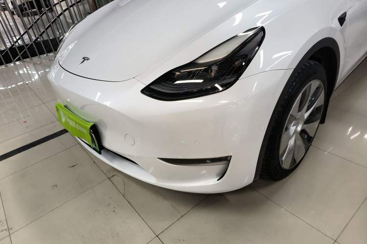 Used Tesla Model Y 2021 Long-Range All-Wheel-Drive Version