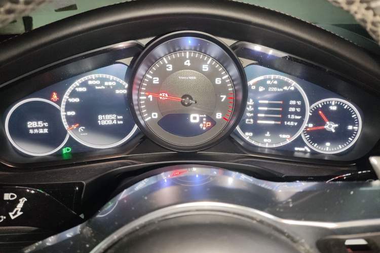 Used Porsche Panamera 2017 Panamera 4 Executive Long Wheelbase 3.0T