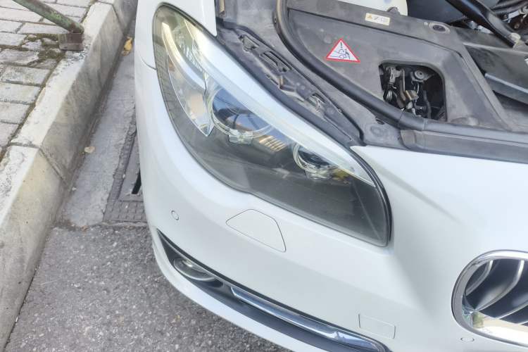 Used BMW 5 Series 2014 525Li Luxury Design Package
