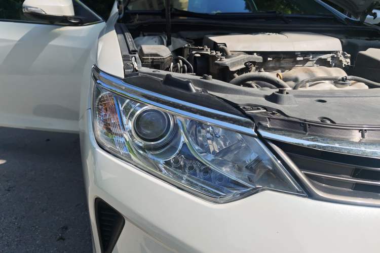 Used Toyota Camry 2015 2.0G Premier Edition
