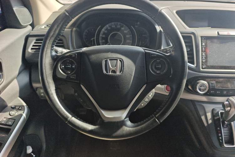 Used Honda CR-V 2015 2.4L four-wheel drive luxury version