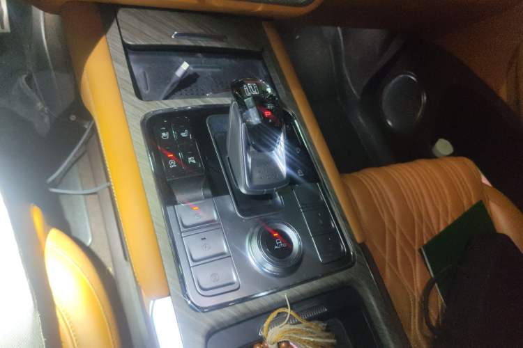 Used Tank 500 2022 3.0T Business Edition "Creation" Style 7 Seats