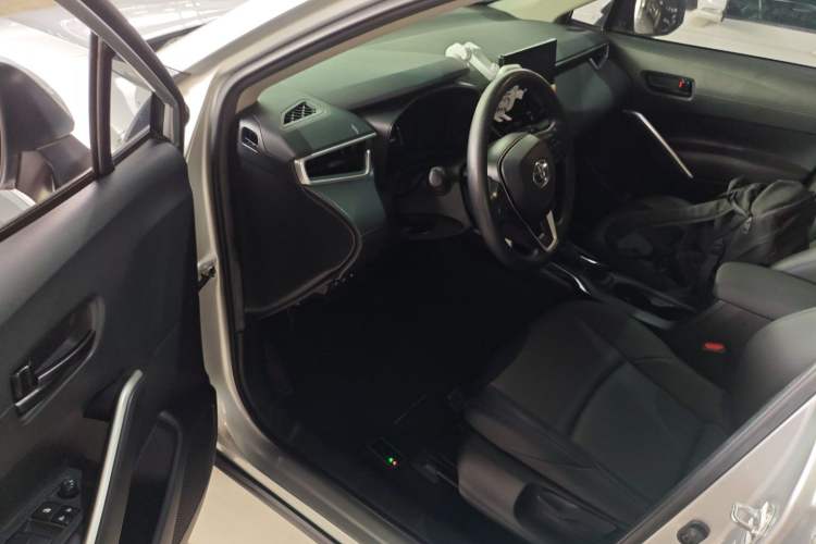 Used Toyota FRONTLANDER 2023 2.0L CVT Leading Edition