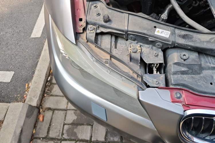 Used BMW 3 Series 2010 320i Luxury Model