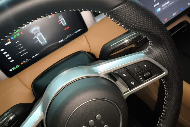 Used Landian E5 PLUS 2025 120km Standard Travel Custom Edition 7 Seats