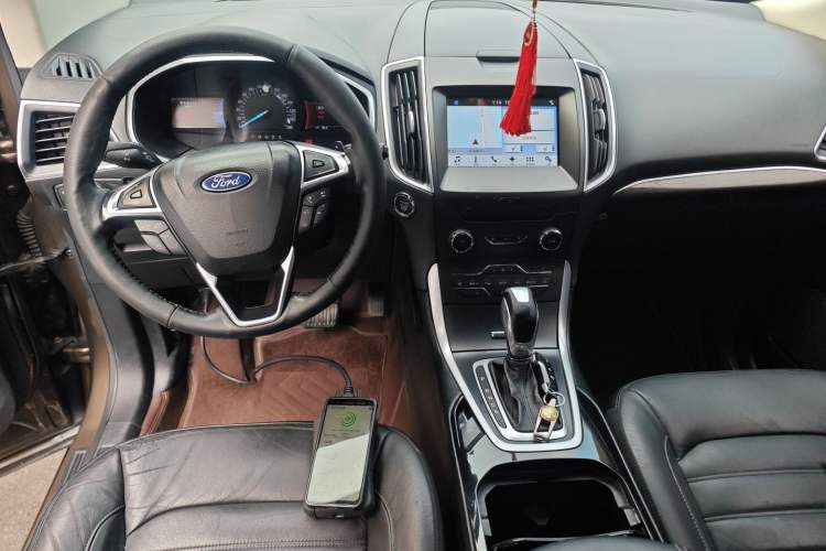 Used Ford Edge 2016 EcoBoost 245 Four-Wheel Drive Titanium Edition 7-Seater