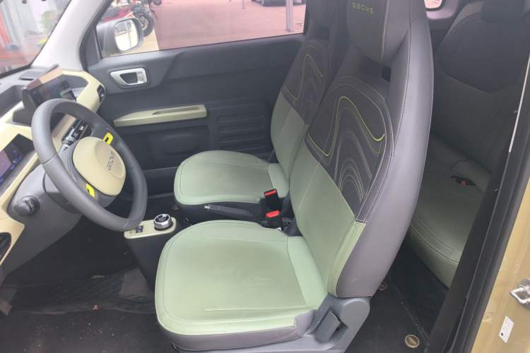 Used Geely Galaxy Panda 2024 200km Panda Rider