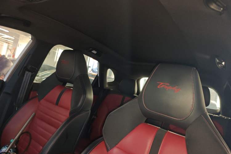 Used MG HS 2018 30T Automatic 2WD Trophy Hormone-Driven Edition China V Standard Headliner