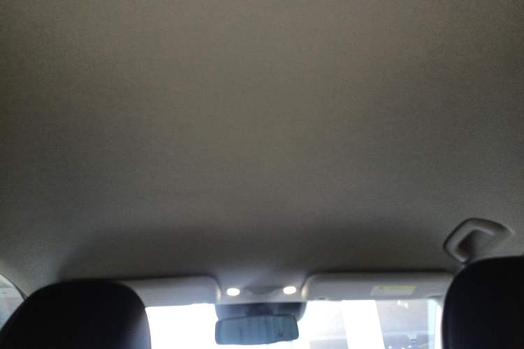 Used AION V 2025 Aion Tyrannosaurus 650 Smart Enjoy Edition Headliner