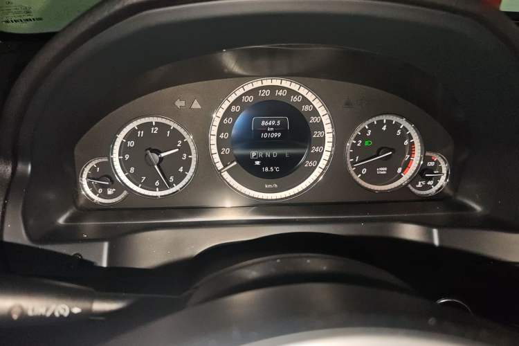 Used Mercedes-Benz E-Class 2012 E 200 CGI Coupe Instrument Cluster