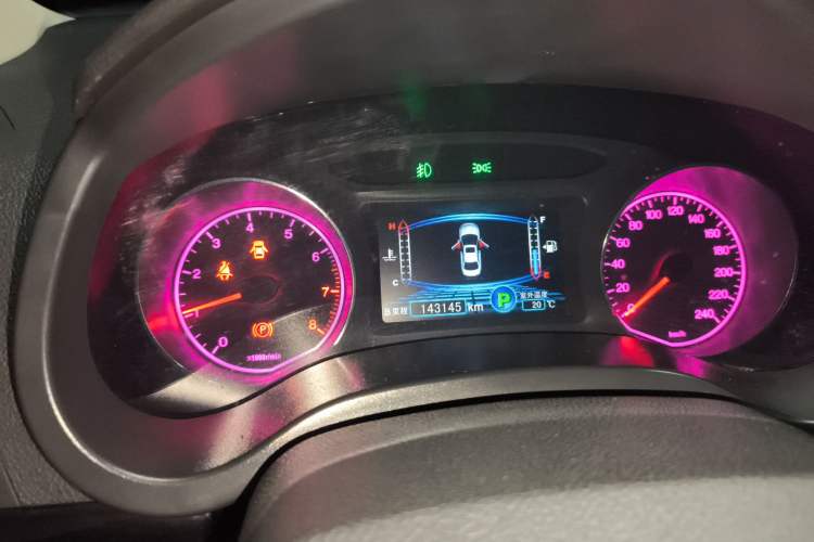 Used BYD Surui 2014 1.5TID Automatic Luxury Model
