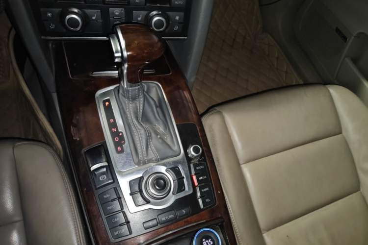 Used Audi A6L 
