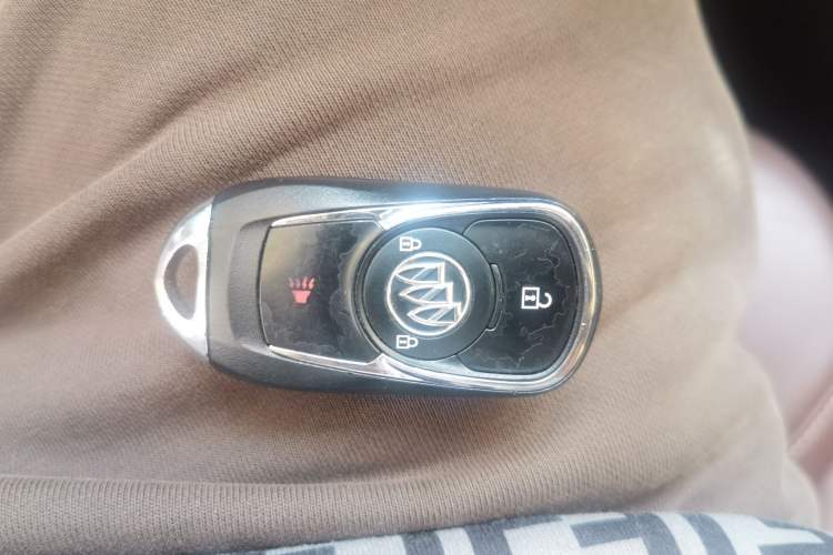 Used Buick Envision 2015 20T Two-Wheel-Drive Elite Model Vehicle Key