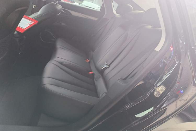 Used Geely Auto Emgrand GT 2021 1.8T Flagship Edition+