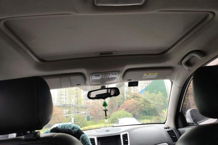 Used CHANGAN CS35 2016 1.6L Manual Luxury Model China V Standard Headliner