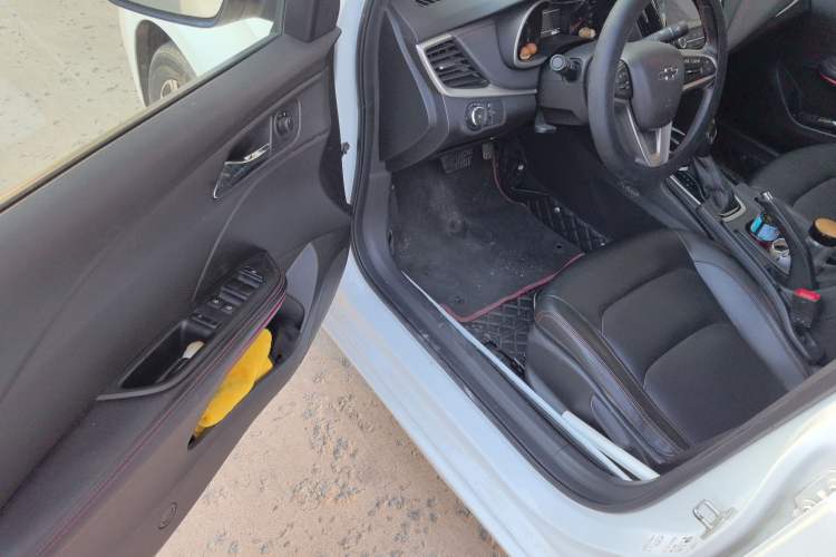 Used Chevrolet Monza 2019 RS 330T Automatic Comfort Edition China VI Standard