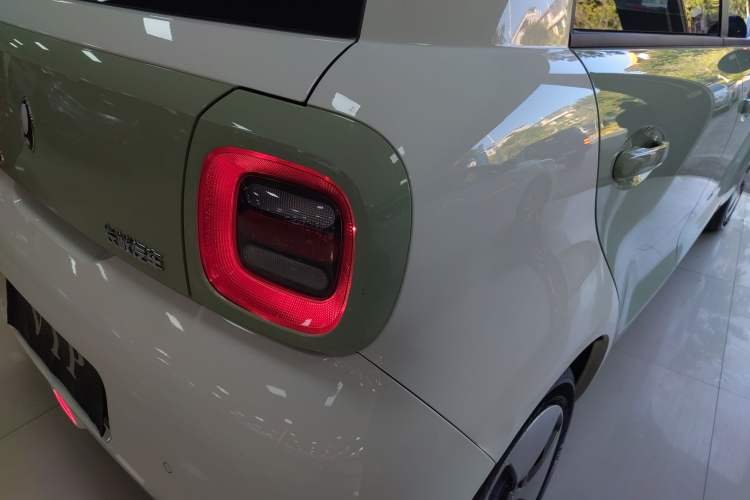 Used ORA Black Cat 2021 301km Cute Pet Edition