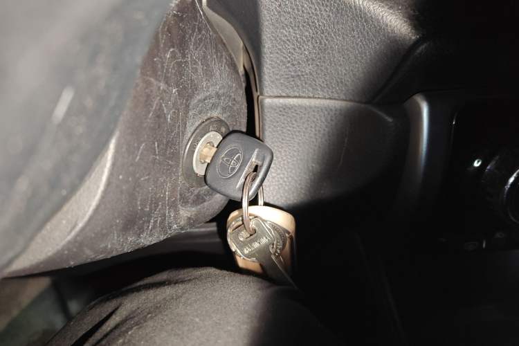 Used Toyota YARiS L Zhi Xiang 2021 1.5L CVT Leading Edition Vehicle Key