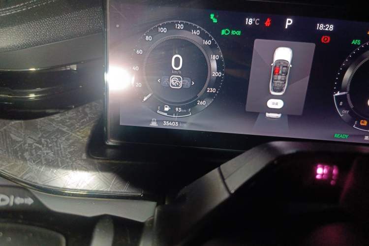 Used Lynk & Co 09 EM-P 2021 2.0T PHEV Halo Six-Seater
