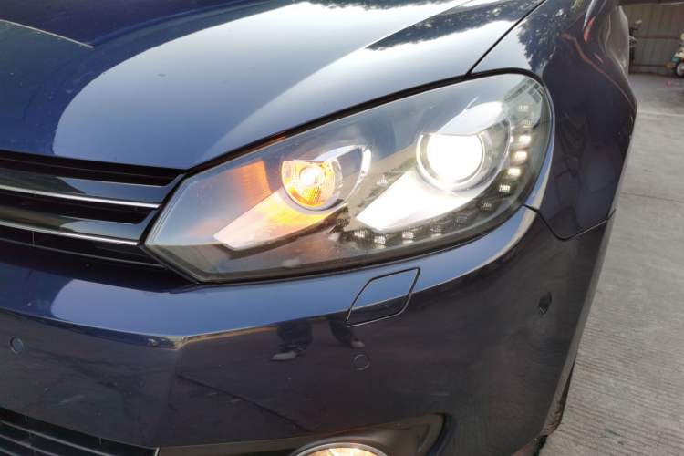 Used Volkswagen Golf 2012 1.4TSI Luxury Convertible Edition
