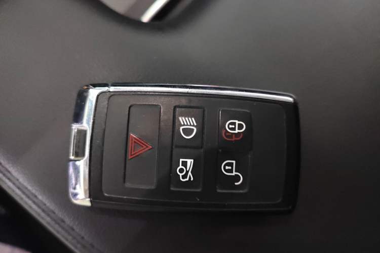 Used Jaguar XEL 2020 2.0T 200 PS S Advanced Elegance Edition