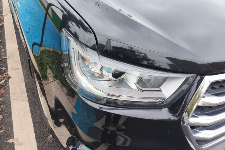 Used JAC Refine M4 2019 Business Series 2.0L Manual Business Version China V Standard Right Front Headlight