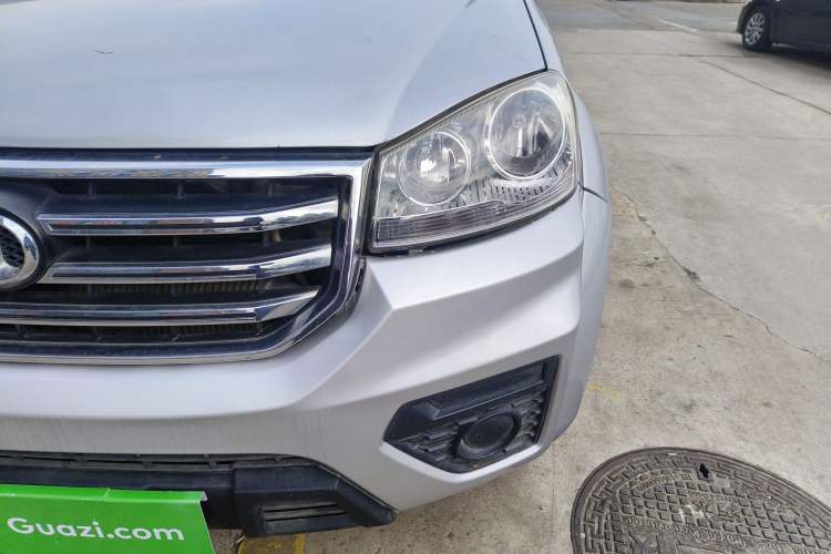 Used Great Wall Wingle 5 2017 2.0T European Version Diesel Two-Wheel Drive Advanced Large Double-Cab GW4D20E