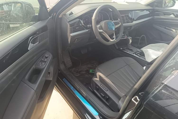 Used Volkswagen Passat 2026 Model, Outstanding 380TSI Xingkong Longteng Edition
