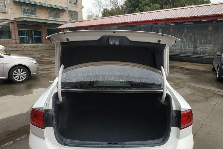 Used Volkswagen Lamando 2018 280TSI DSG Comfort Edition