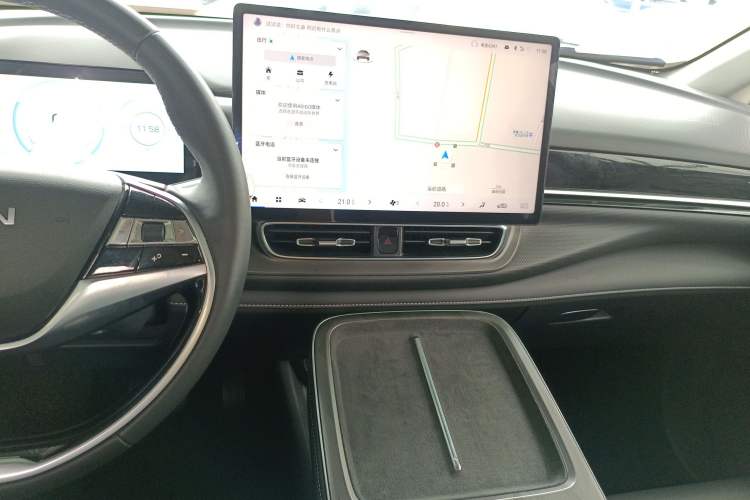 Used AION V 2024 Plus 70 Star Edition Lithium Iron Phosphate Audio And AC Panel