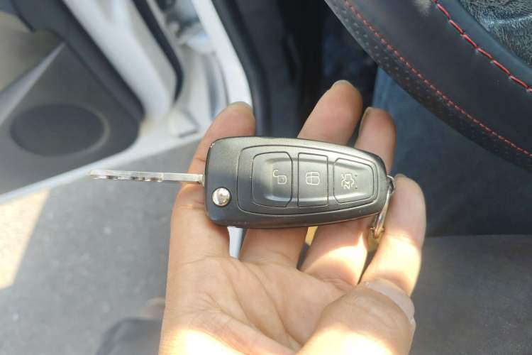 Used Ford Kuga 2015 1.5L GTDi Two-Wheel Drive Fashion Edition