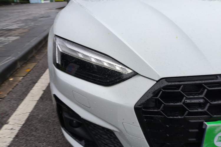 Used Audi A5 2024 Sportback 40 TFSI quattro Luxury Dynamic Model Right Front Headlight