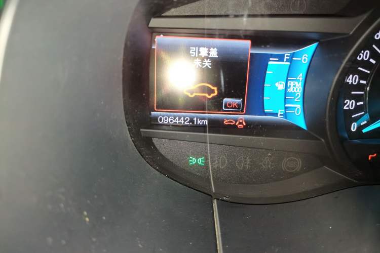 Used Ford Edge 2018 EcoBoost 245 Two-Wheel-Drive Titanium 7-Seater China V Standard
