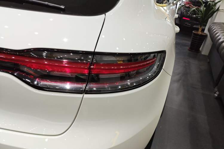 Used Porsche Macan 2024 Macan 2.0T