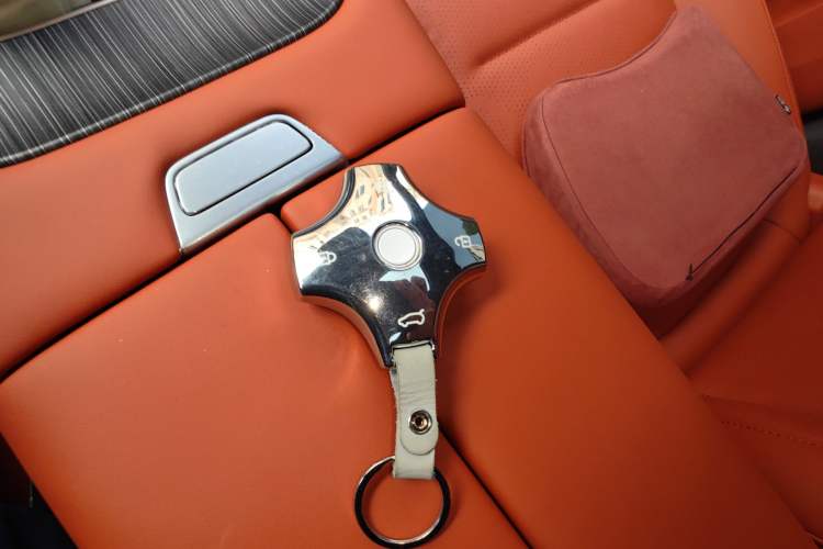 Used Dongfeng eπ eπ008 2024 636Max All-Electric Version 6 Seats Interior 1