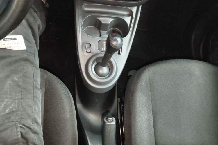 Used smart forfour 2018 1.0L 52 kW Dynamic Edition
