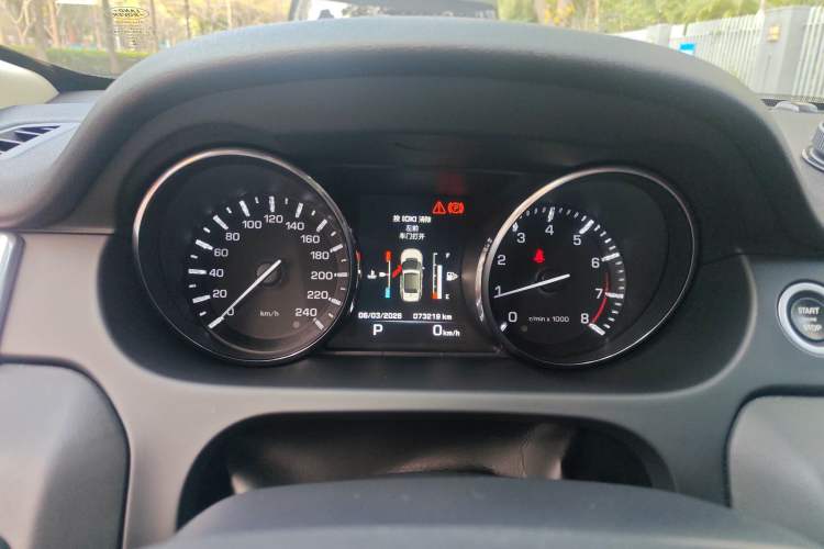 Used Land Rover Discovery Sport 2015 2.0T HSE LUXURY