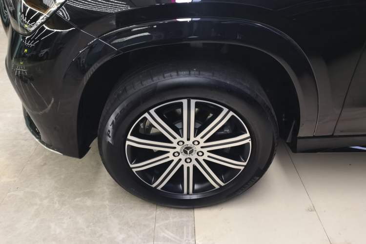 Used Mercedes-Benz GLE 2025 GLE 350 4MATIC Stylish Model
