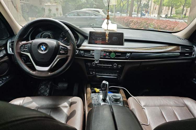 Used BMW X5 2017 xDrive28i